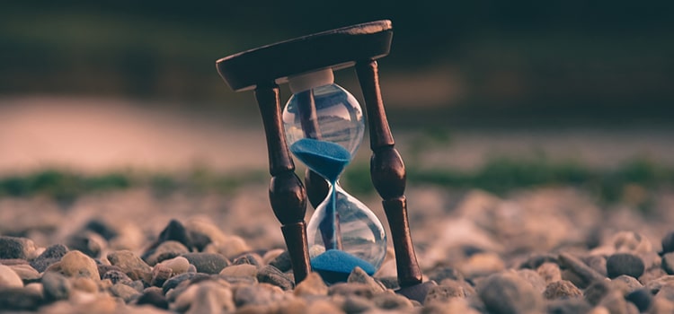 time-photo-by-aron-visuals-on-unsplash